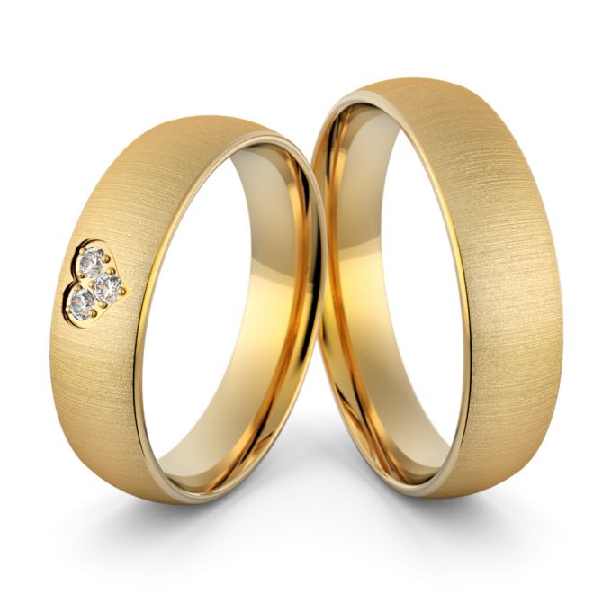 Obrączki ślubne złote klasyczne zaokrąglonez kamieniami i sercem