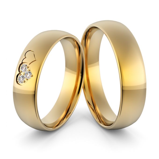 Obrączki ślubne złote klasyczne z kamieniami i splecionymi sercami
